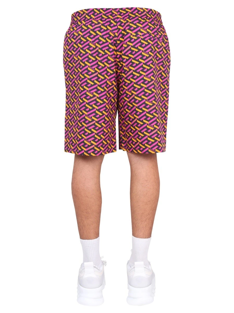 SHORTS WITH LA GRECA PRINT.webp