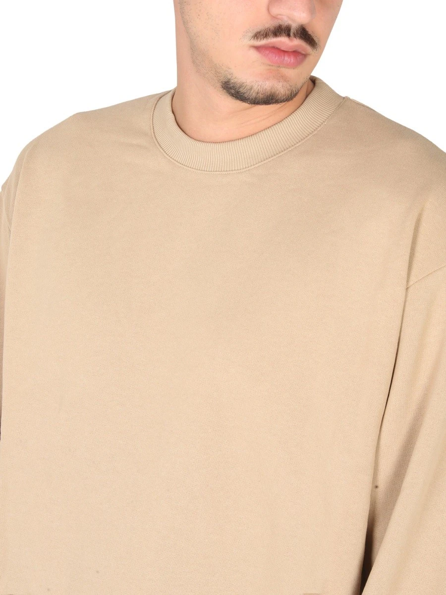 CREWNECK SWEATSHIRT.webp