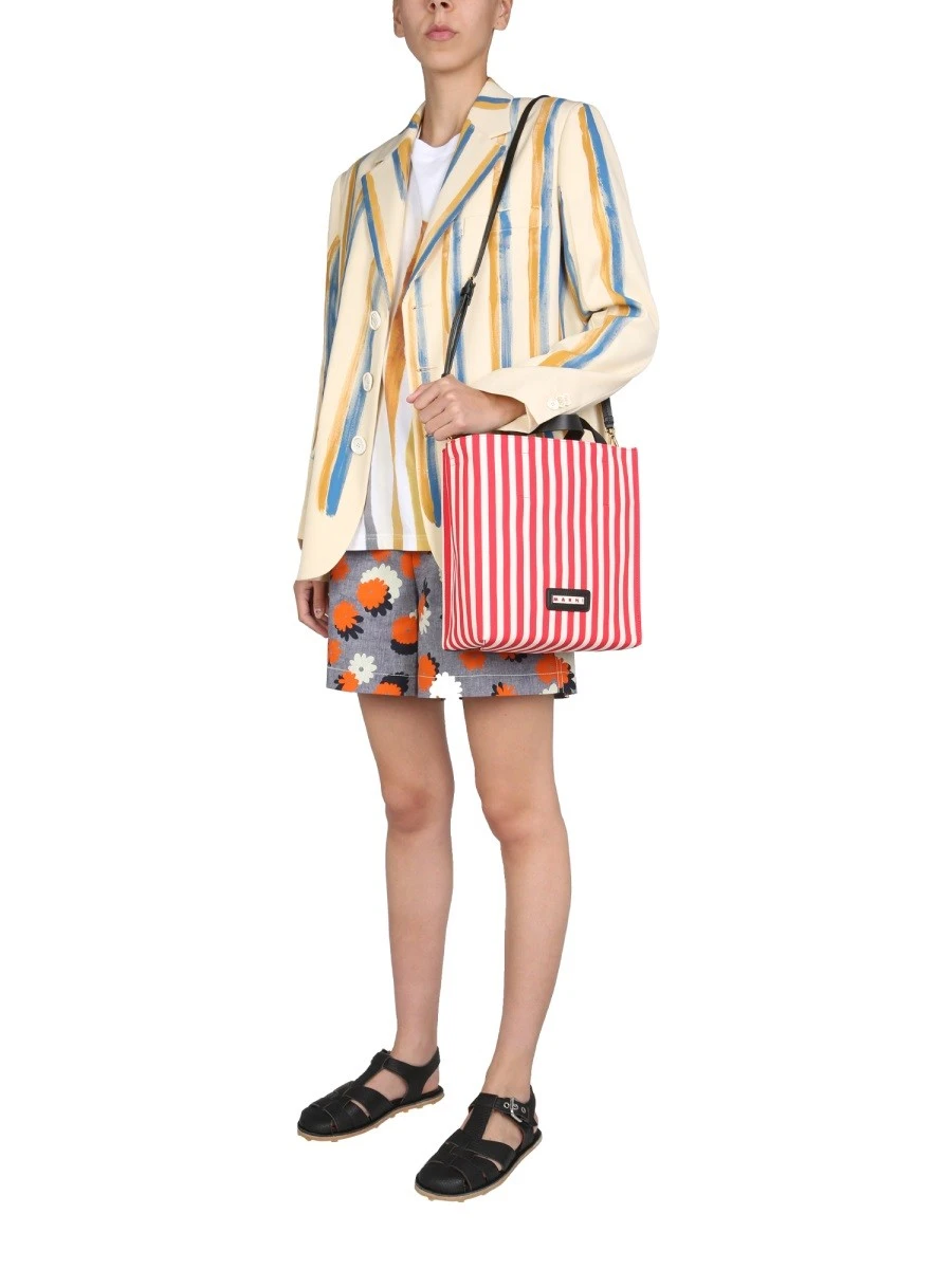 SINGLE-BREASTED JACKET.webp