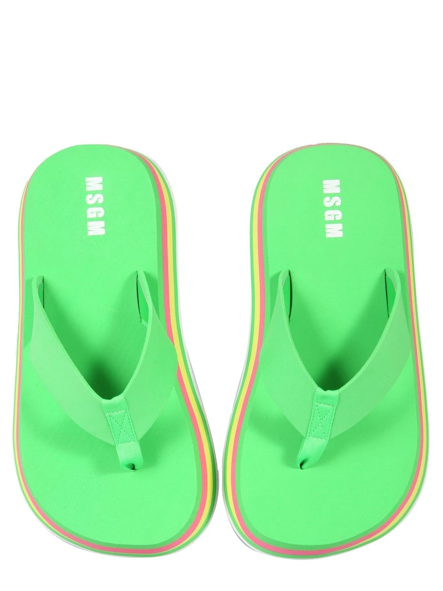THONG SANDALS.webp