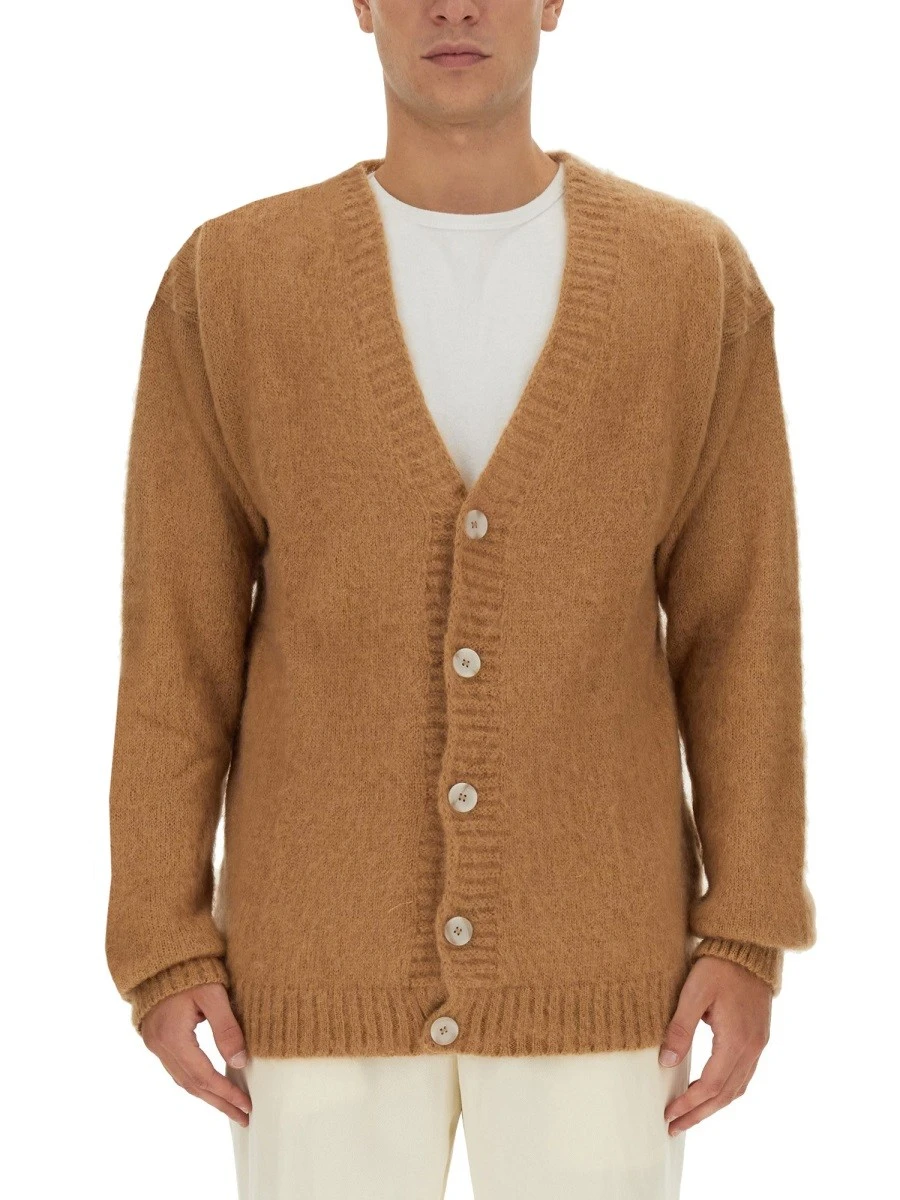 V-NECK CARDIGAN.webp