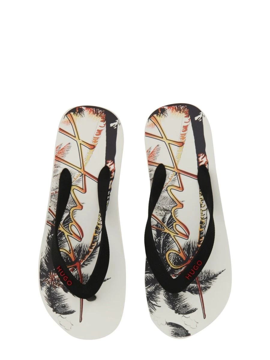 SLIDE SANDAL WITH PRINT.webp
