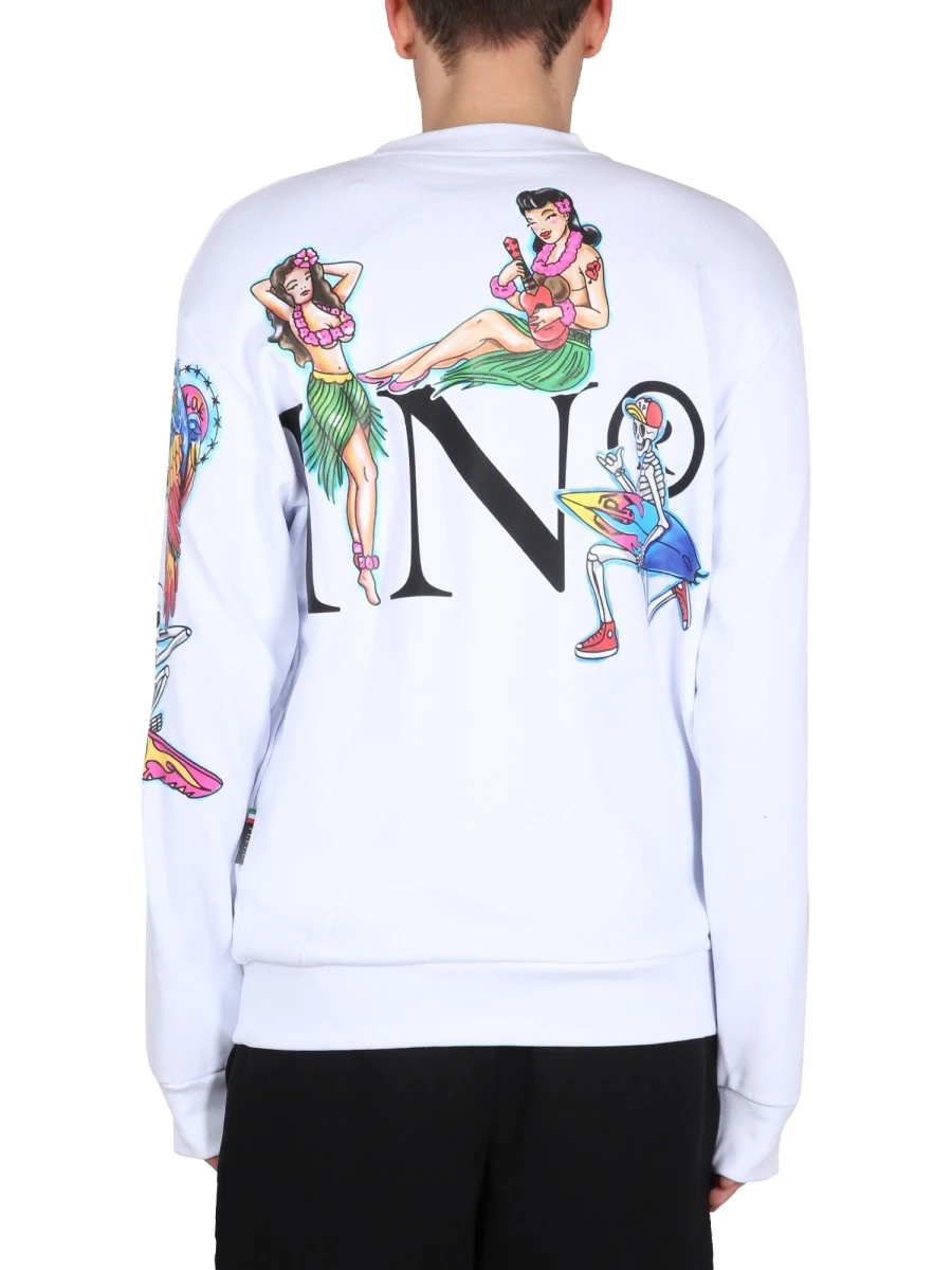 CREWNECK SWEATSHIRT.webp