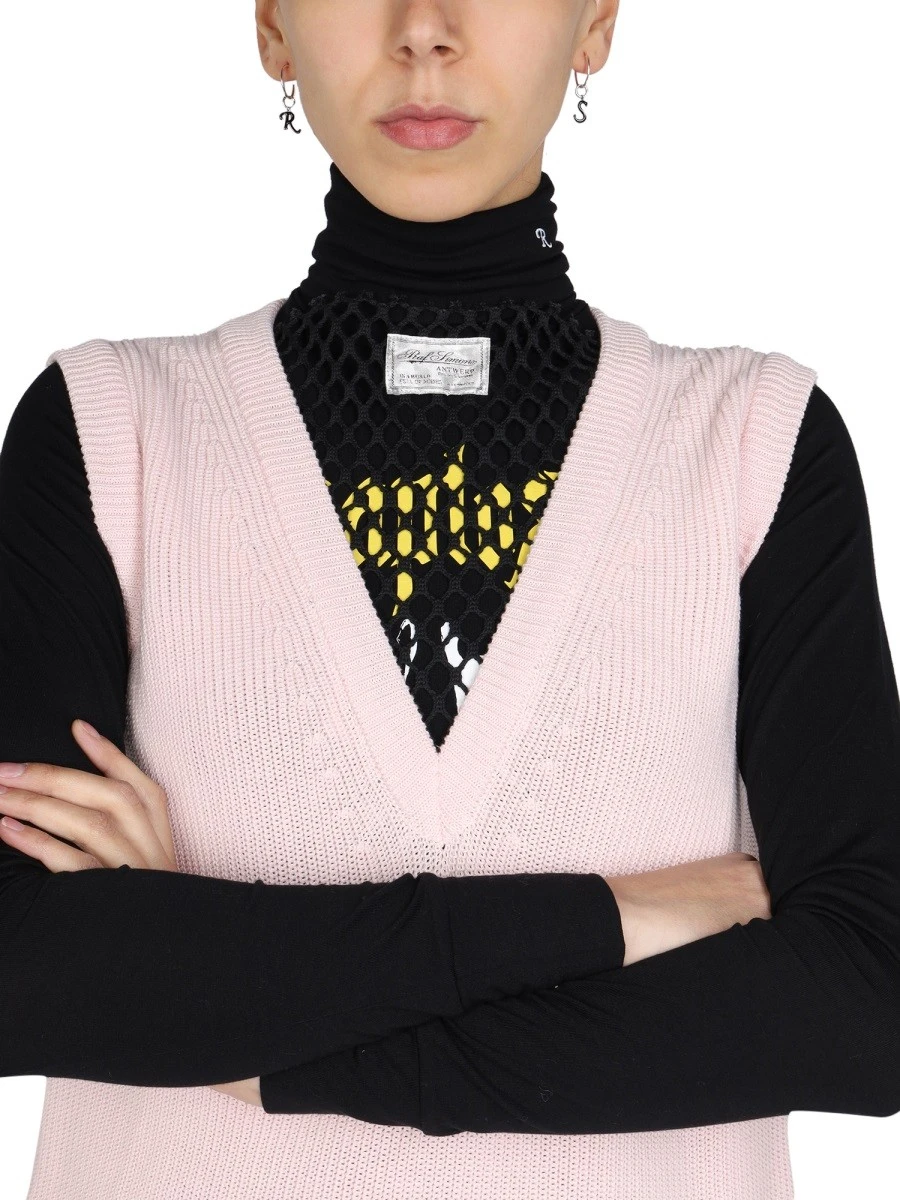 KNITTED VEST.webp