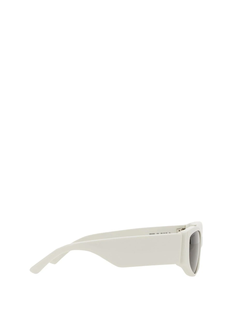 D-FRAME SUNGLASSES.webp