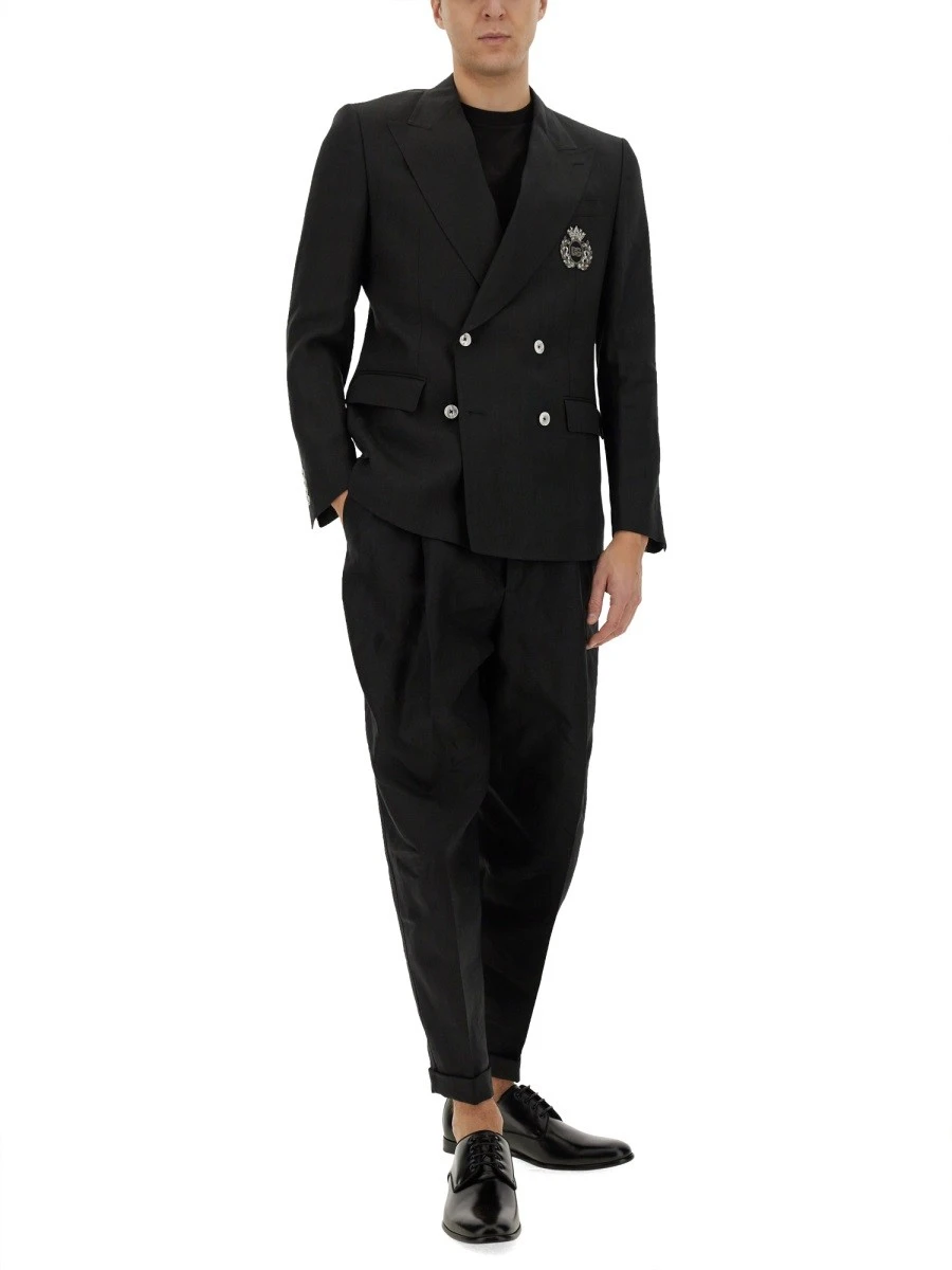 DOUBLE-BREASTED JACKET.webp