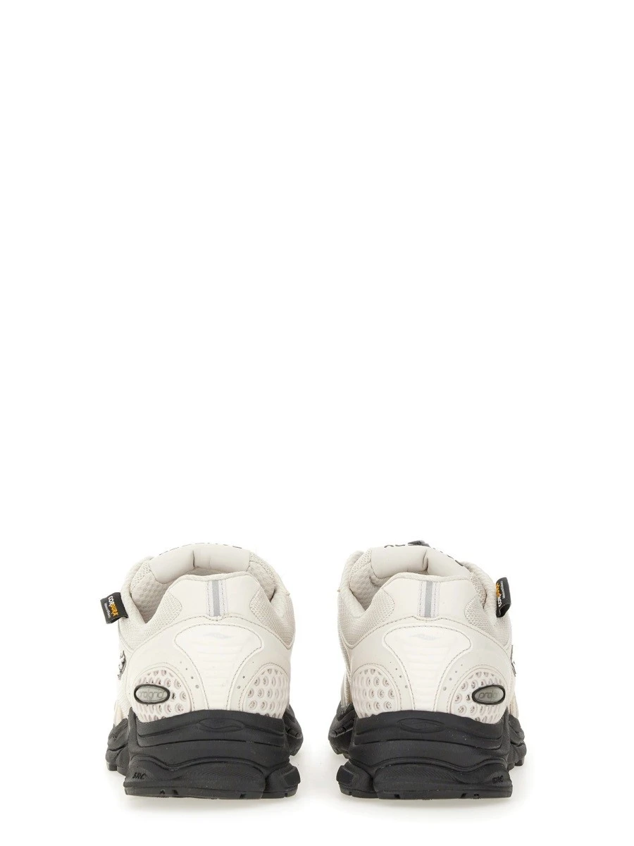 "PROGRID TRIUMPH 4" SNEAKER.webp