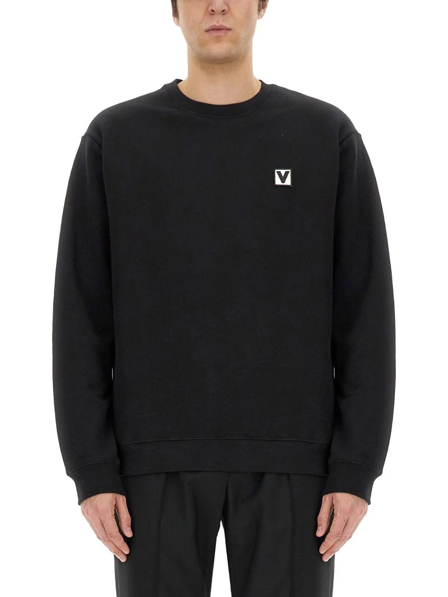 COTTON CREWNECK SWEATSHIRT WITH "CHEZ VALENTINO" PATCH.webp