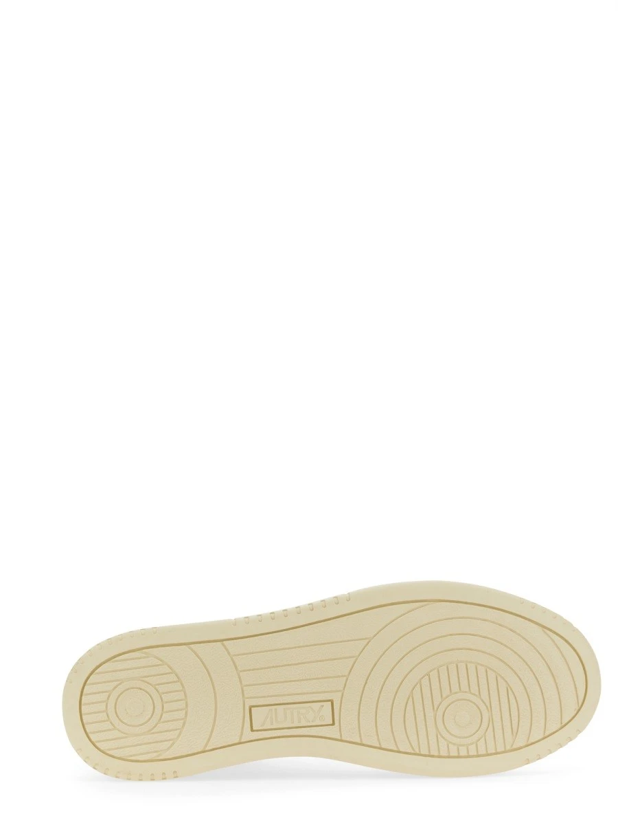 SNEAKER MEDALIST LOW.webp