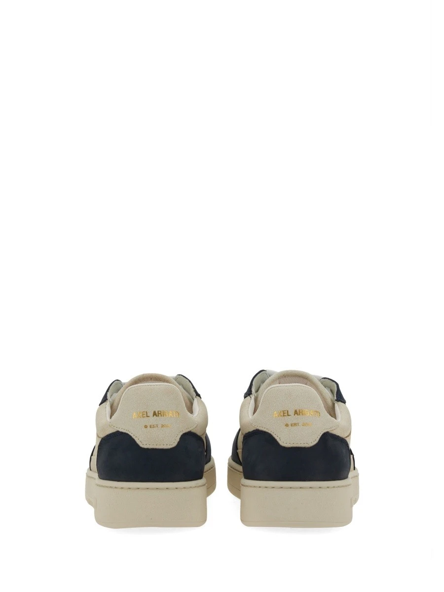 SNEAKER "SAYS IT".webp