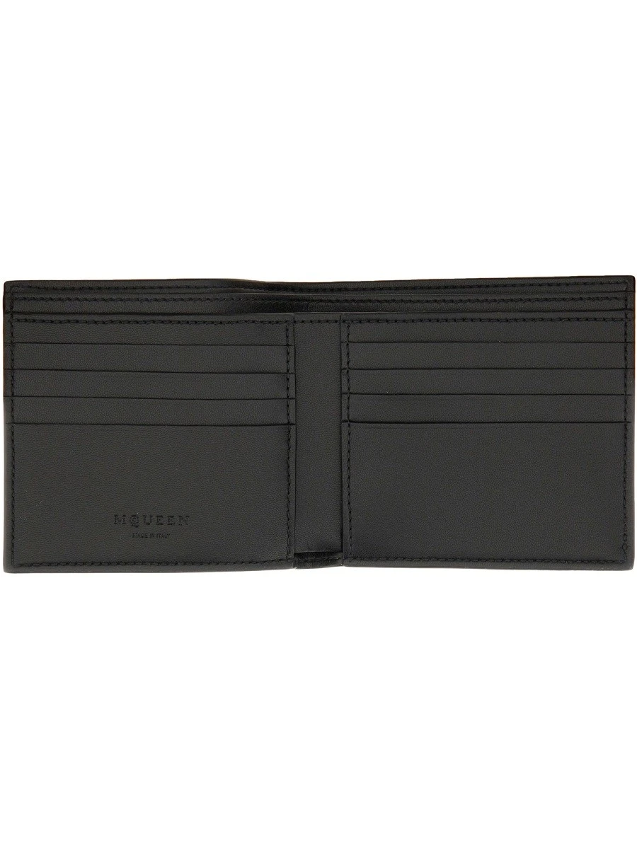 BIFOLD WALLET WITH LOGO.webp