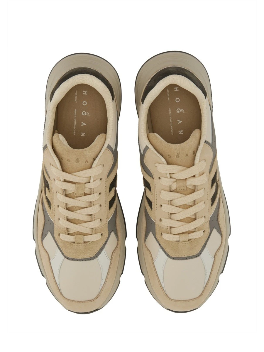 "HYPERLIGHT" SNEAKER.webp