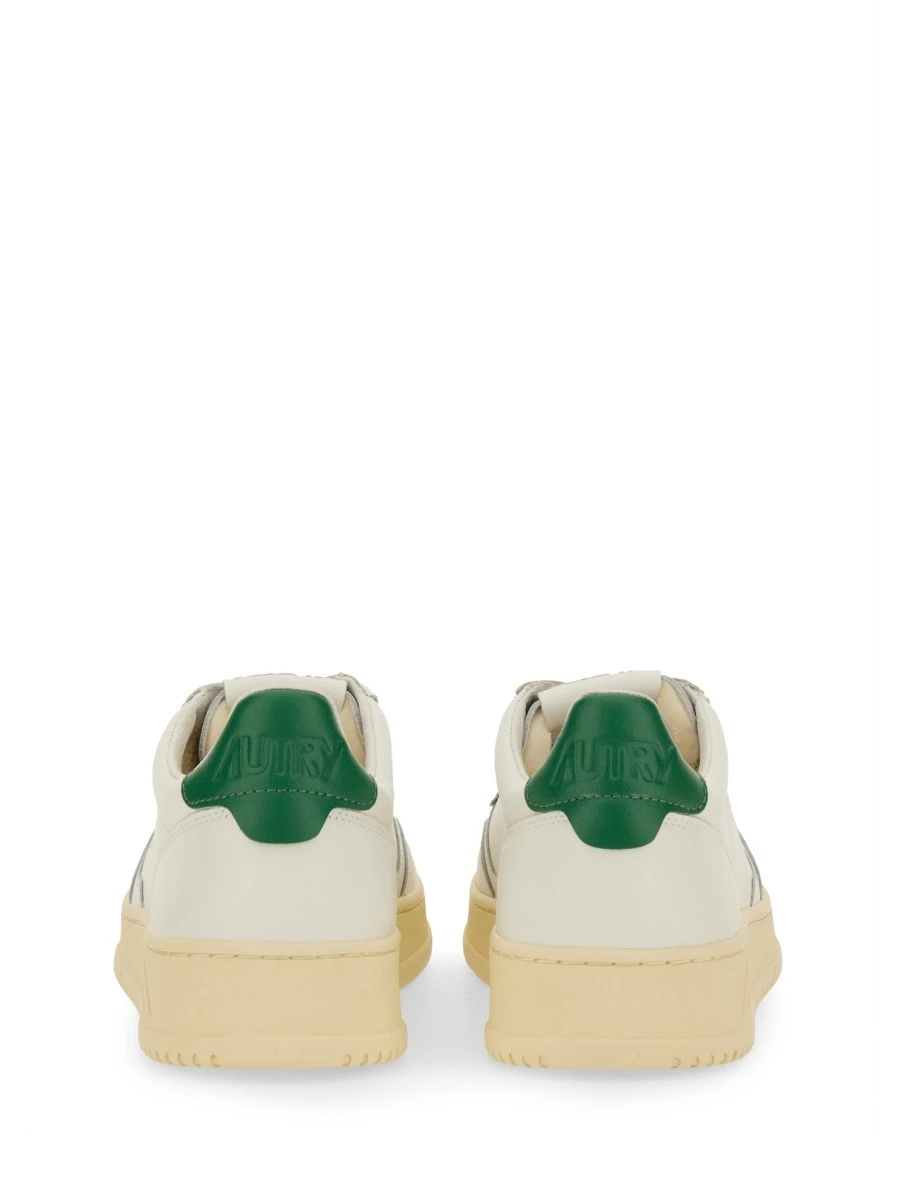 SNEAKER MEDALIST LOW.webp