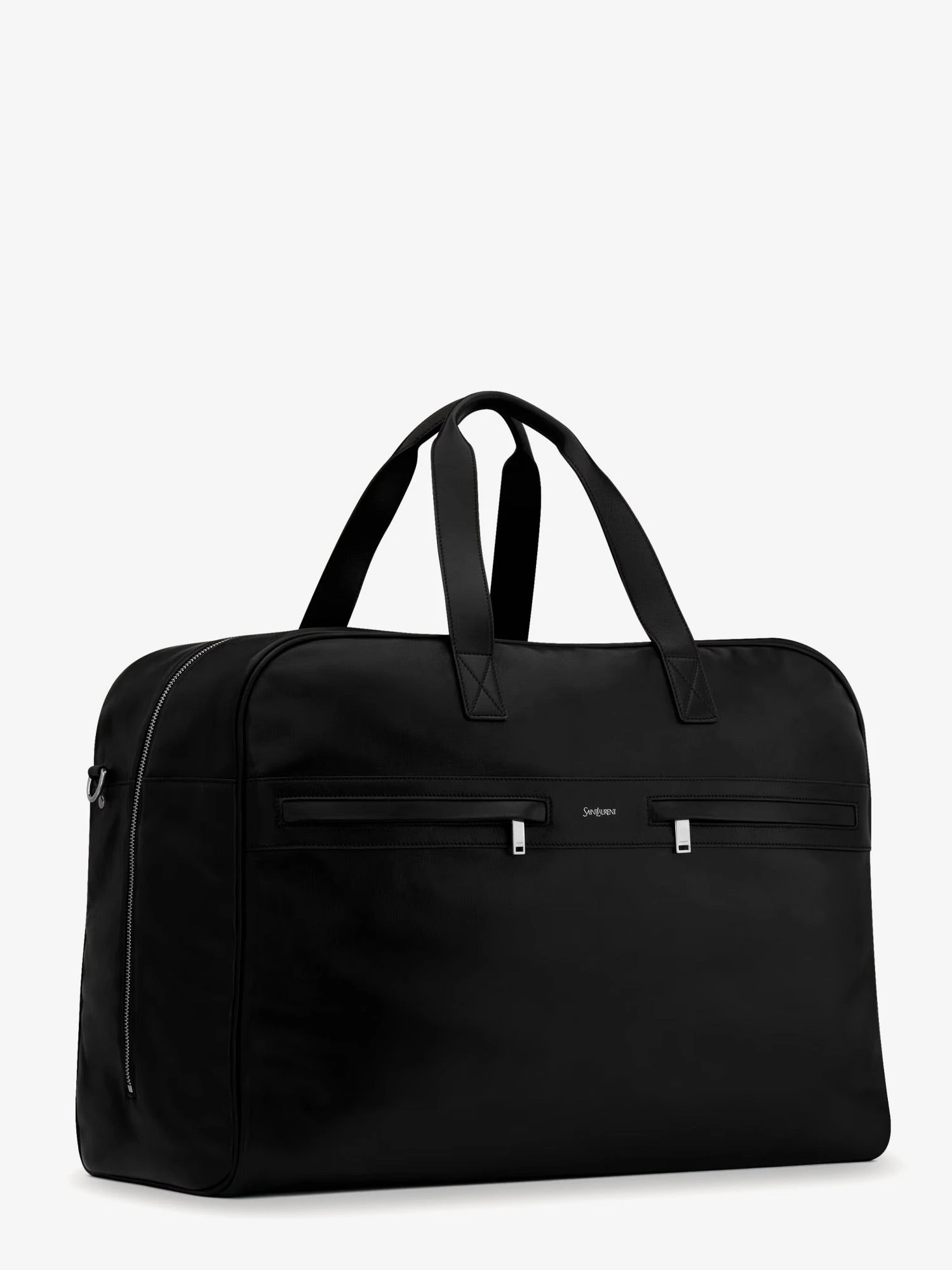 Camp leather travel bag.webp
