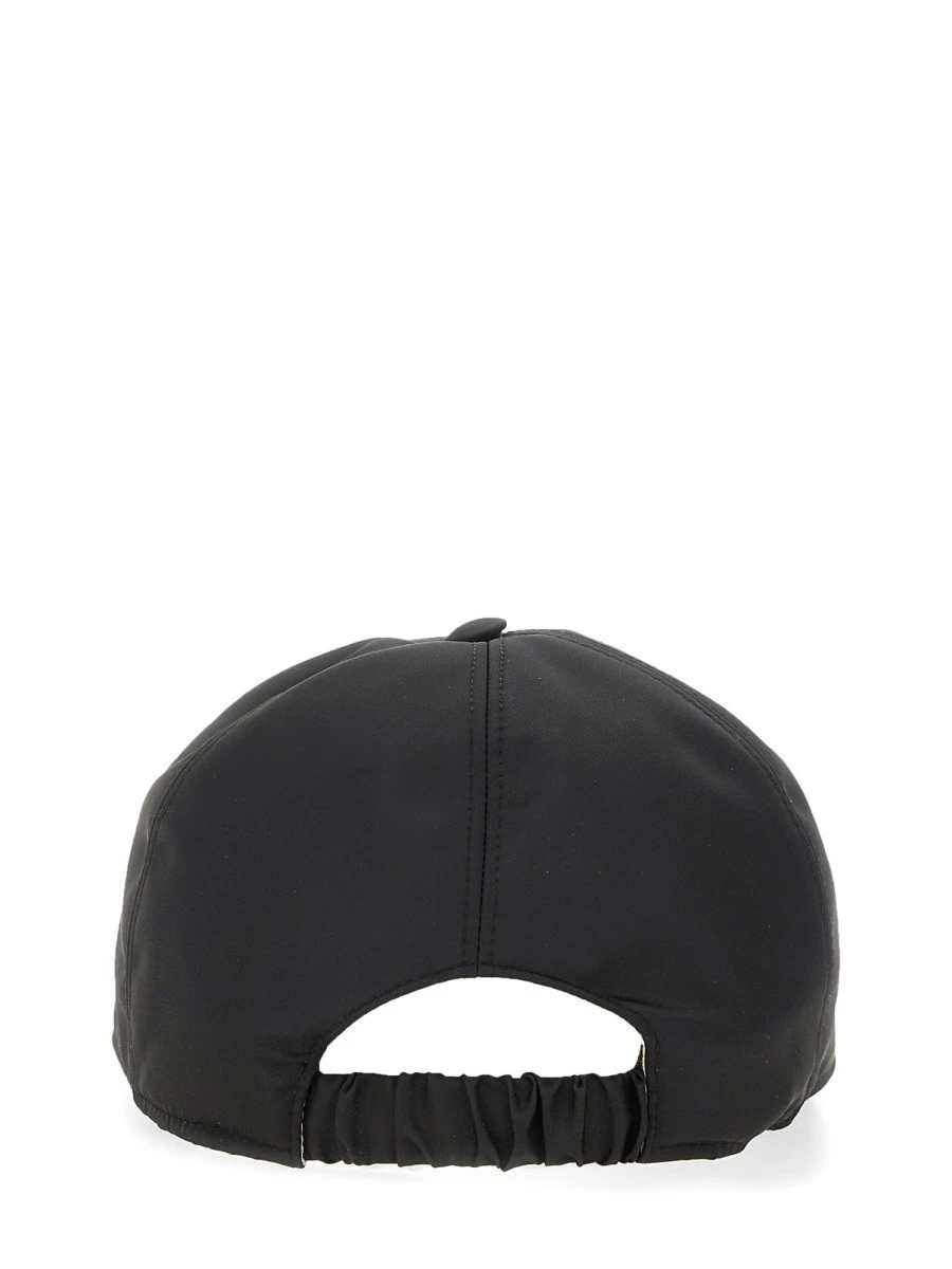 HAT WITH VISOR AND LOGO.webp