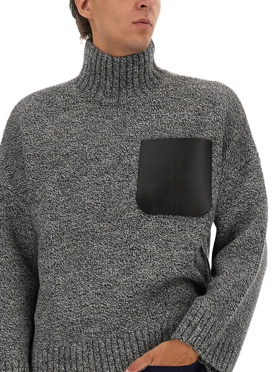 TURTLENECK SHIRT.webp