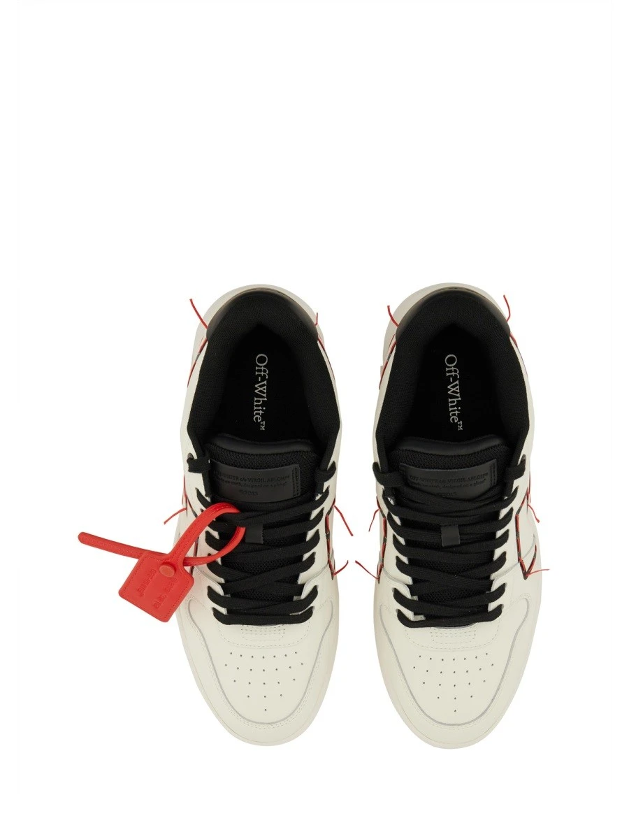 LEATHER SNEAKER.webp