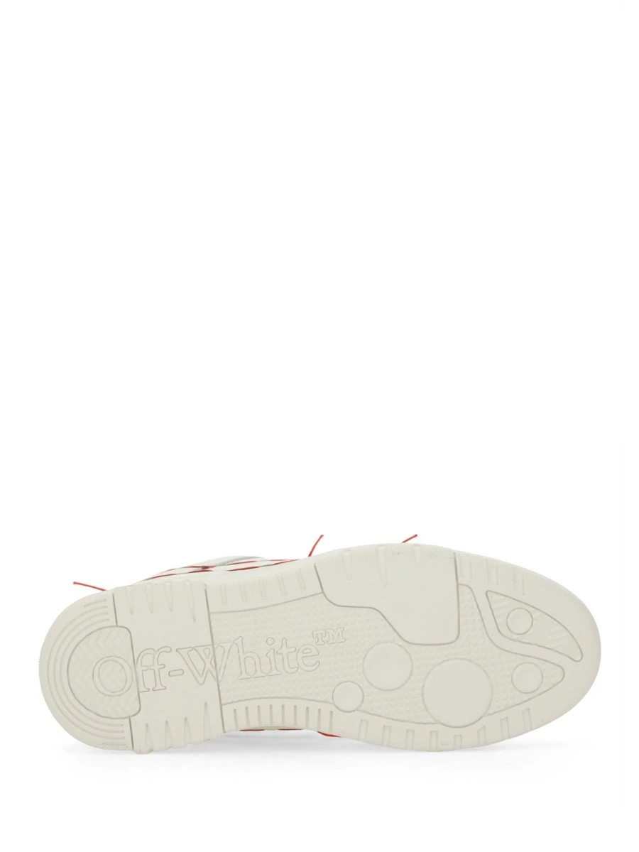 LEATHER SNEAKER.webp