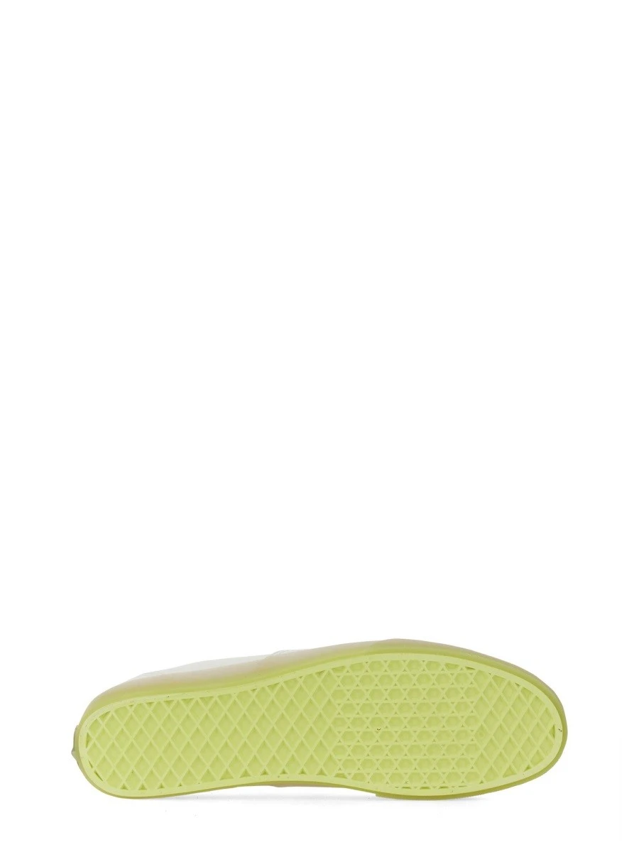 AUTHENTIC SNEAKER.webp