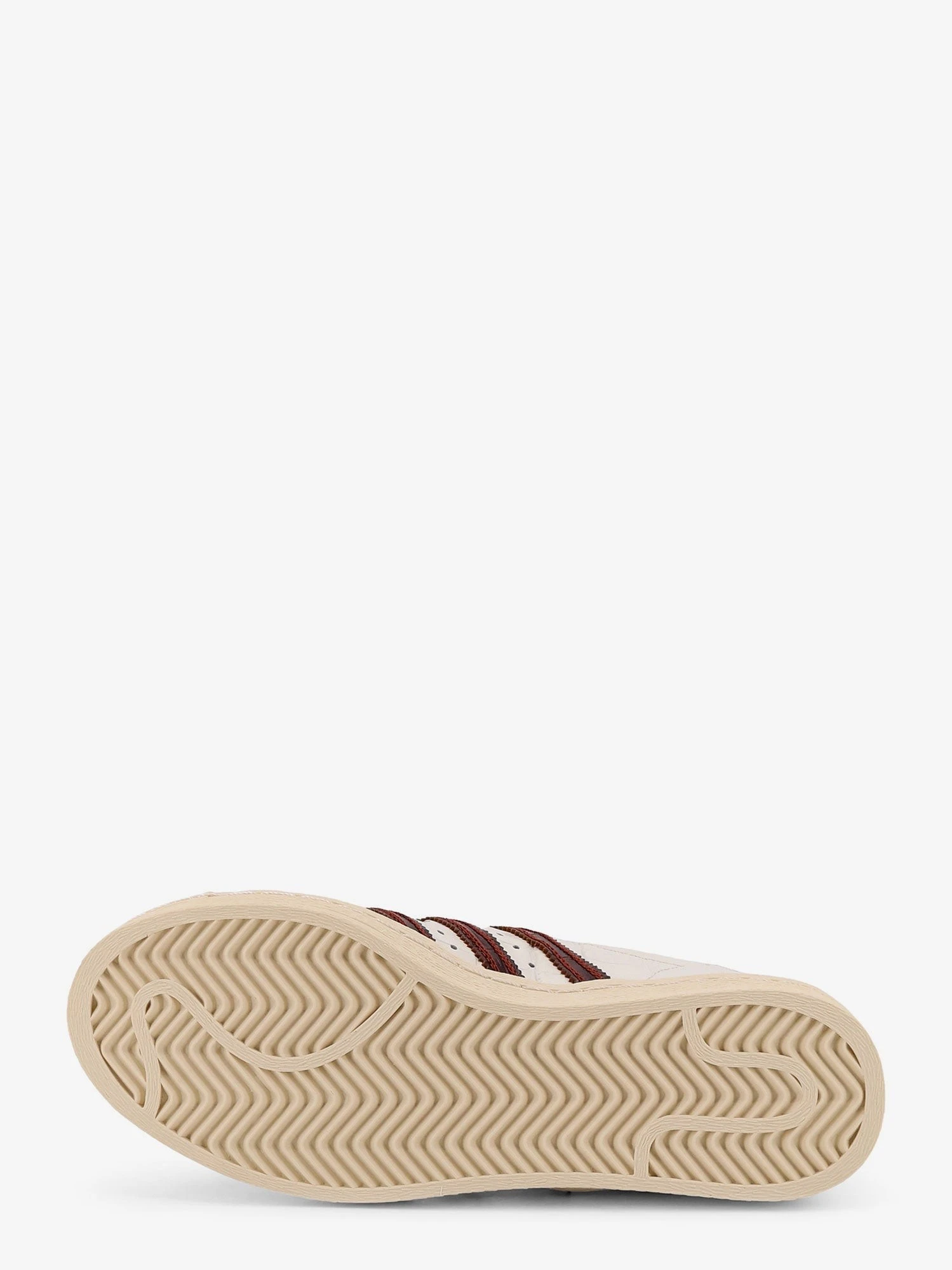 WB Superstar leather sneakers withlettering logo on the side.webp