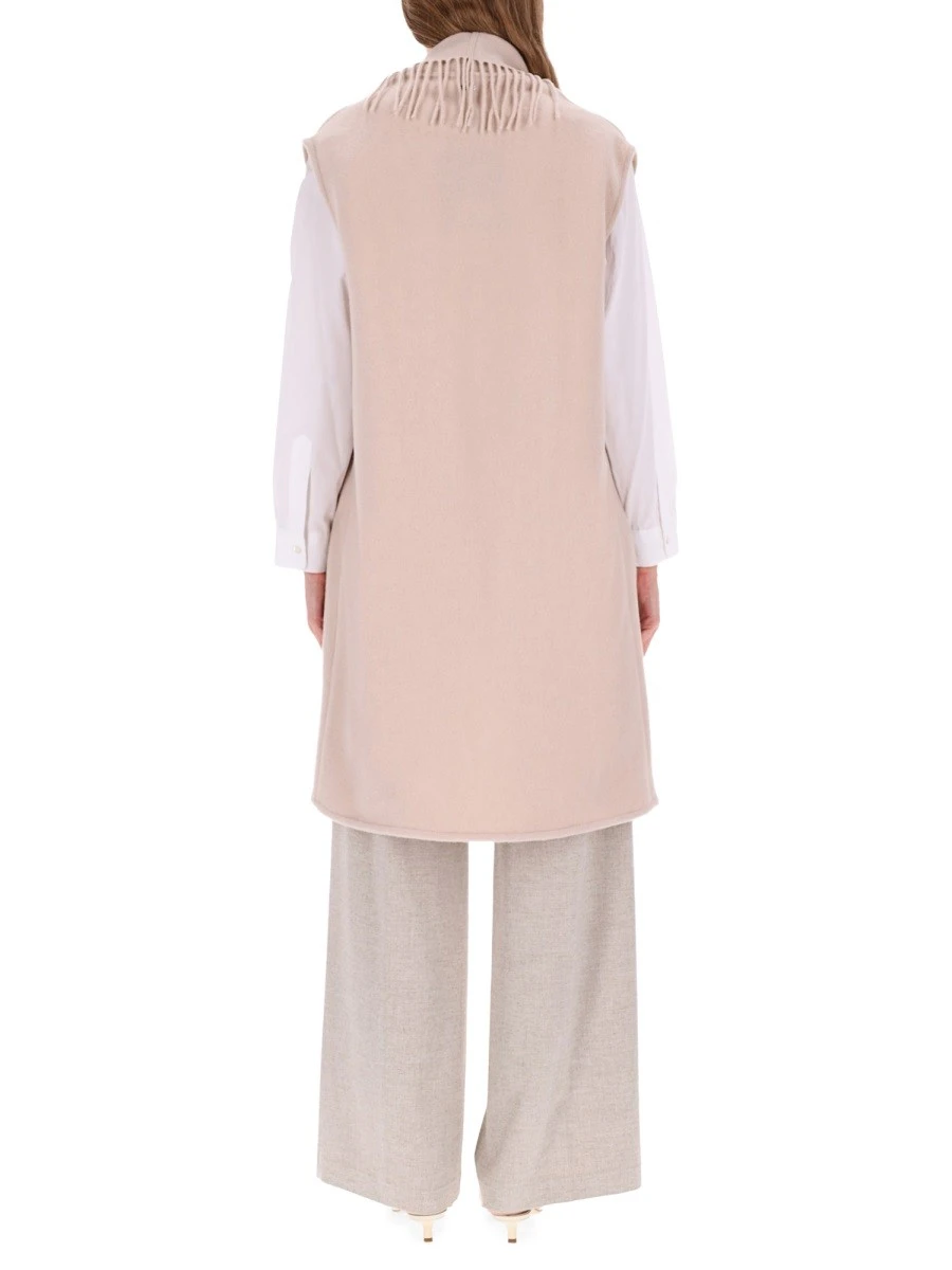 RESORT SLEEVE MADE OF WARMY AND ULTRALIGHT NYLON.webp