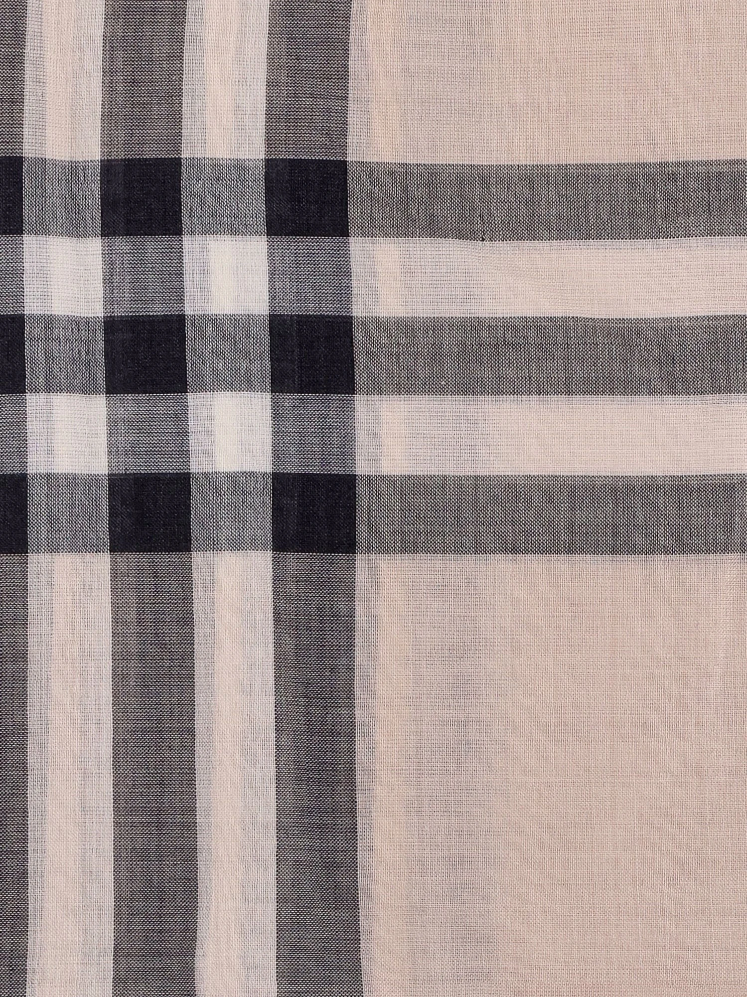 Certified wool and silk scarf.webp