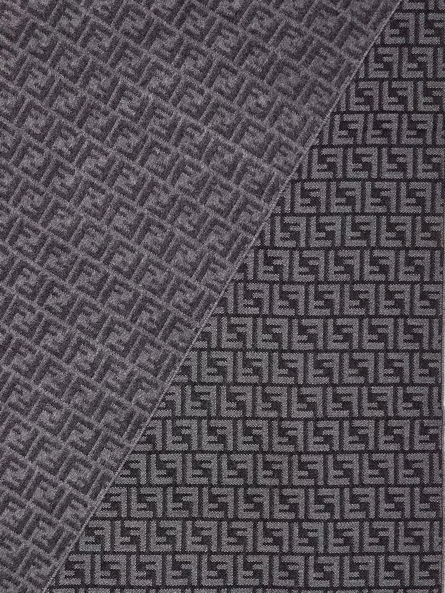 FF virgin wool scarf.webp