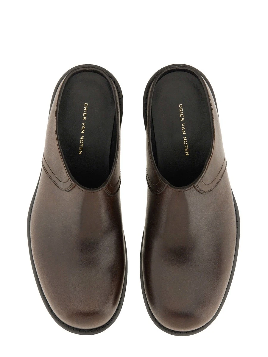 LEATHER CLOGS.webp