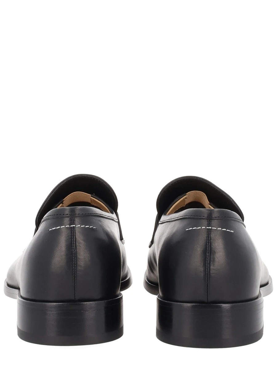 LEATHER LOAFER.webp