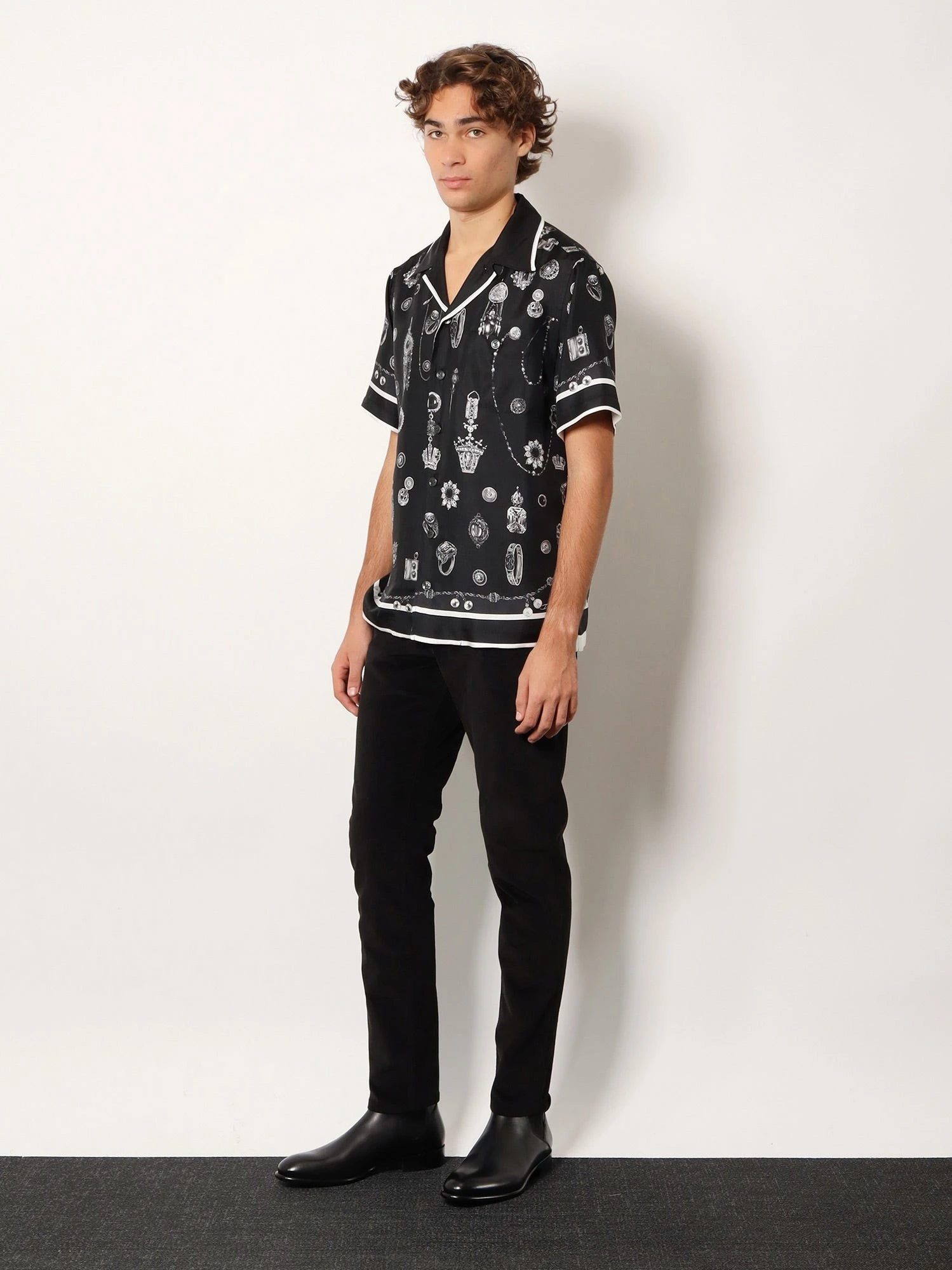 Corduroy trousers.webp