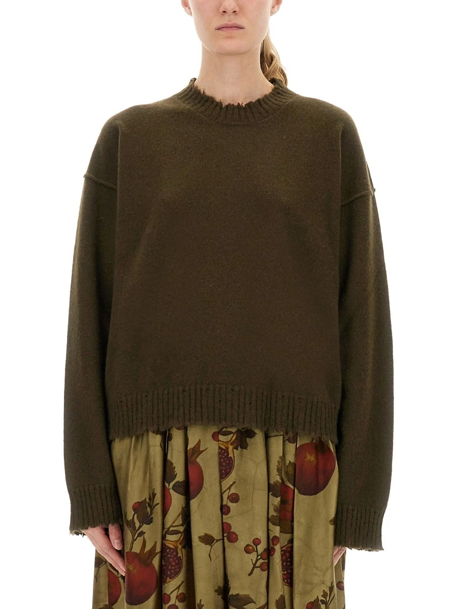 CASHMERE SWEATER WITH BANGS.webp