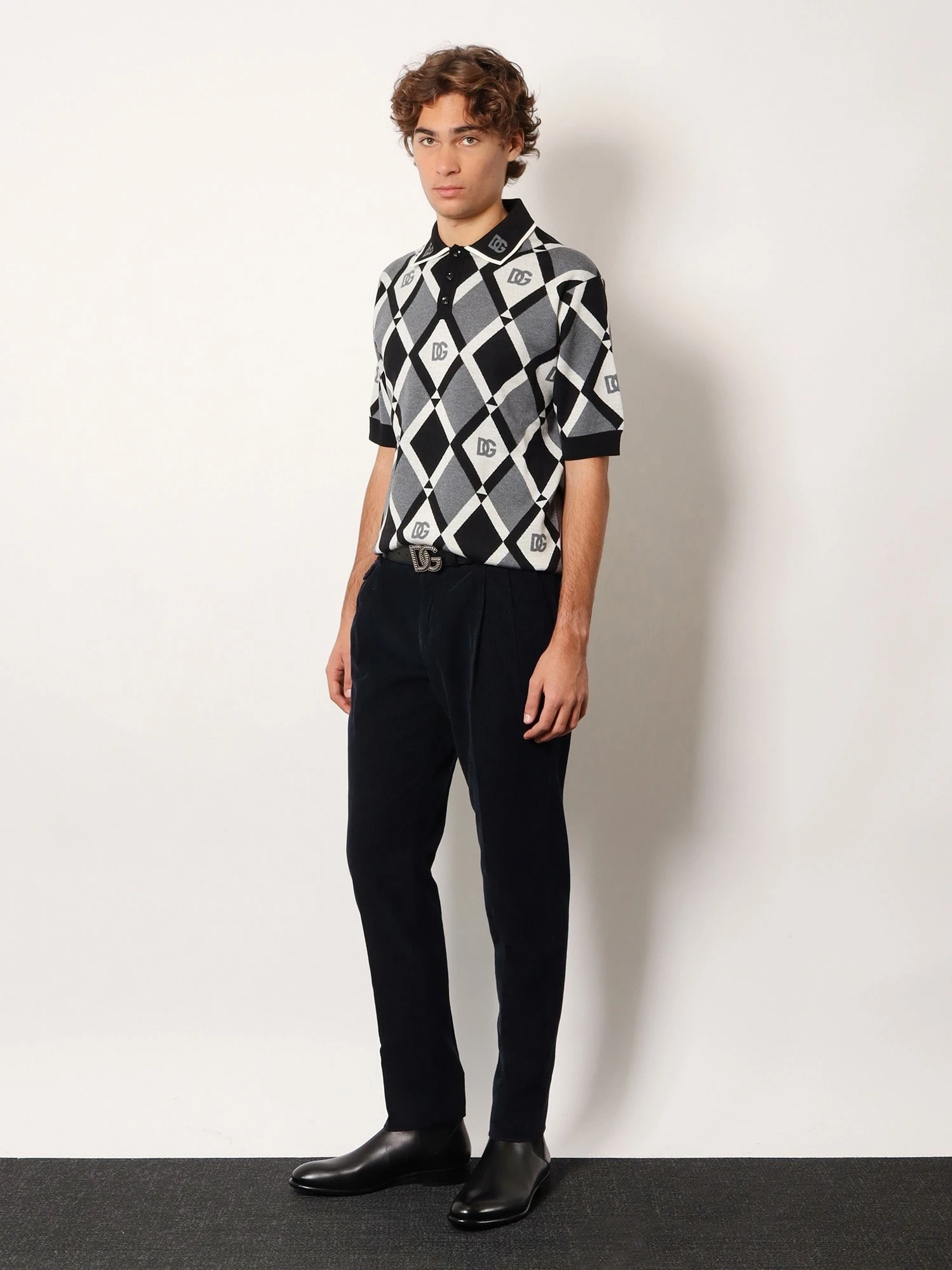 Corduroy trousers.webp