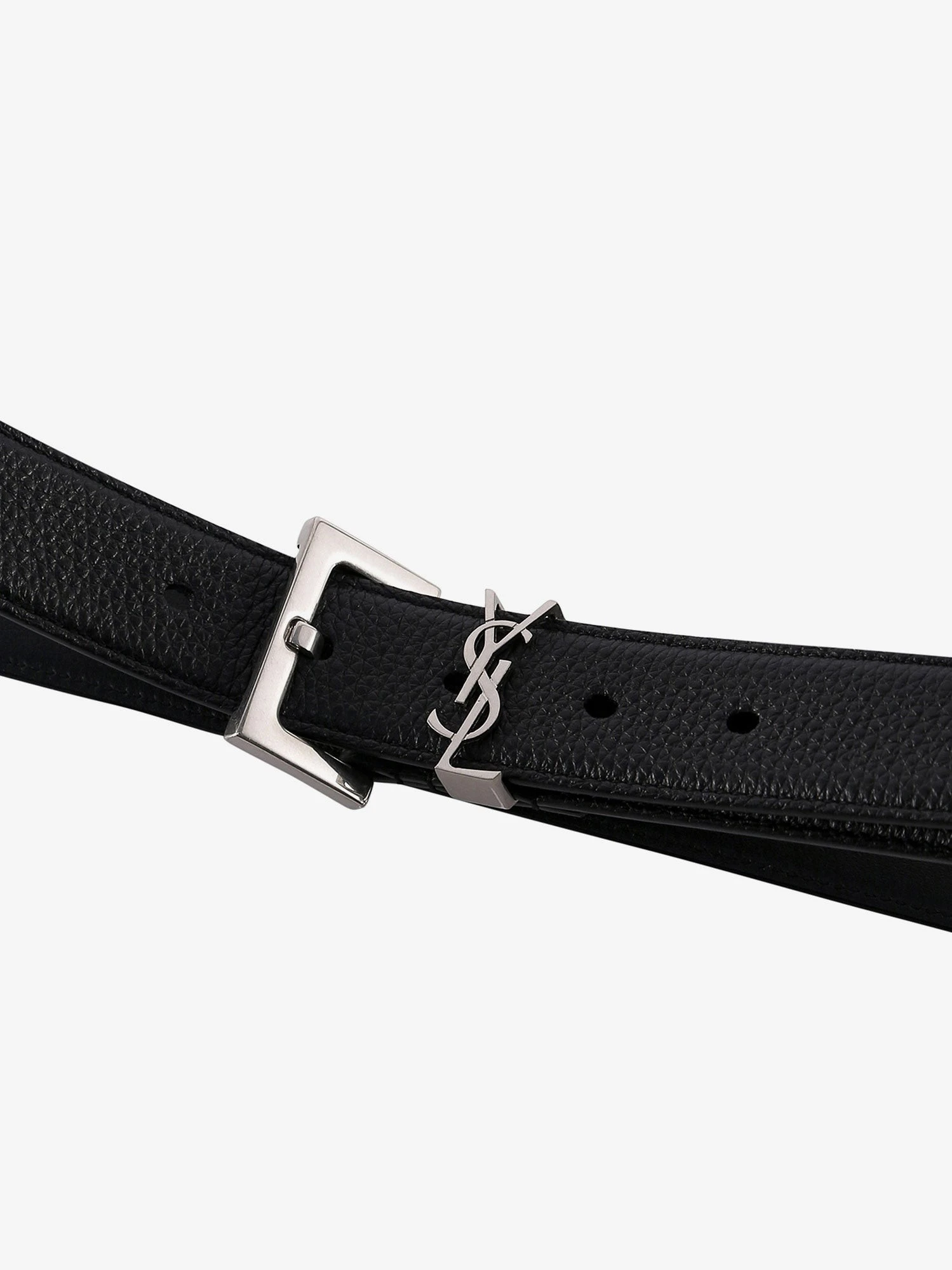 Leather belt.webp