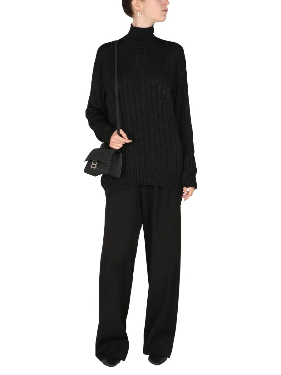 OVERSIZED TURTLENECK PULLOVER.webp