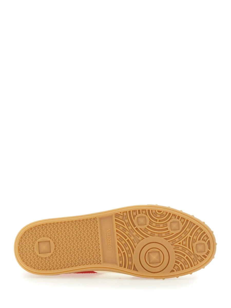 "UPVILLAGE" SNEAKER.webp