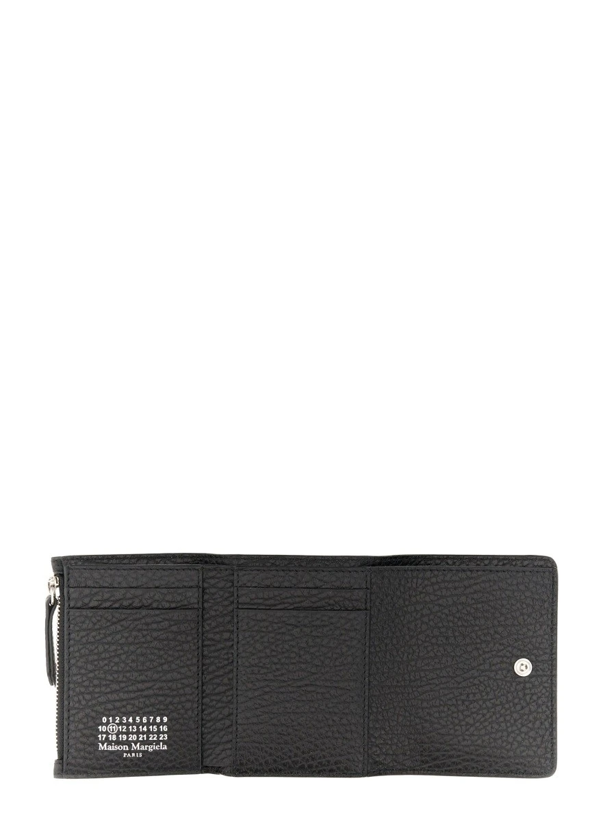 LEATHER WALLET.webp