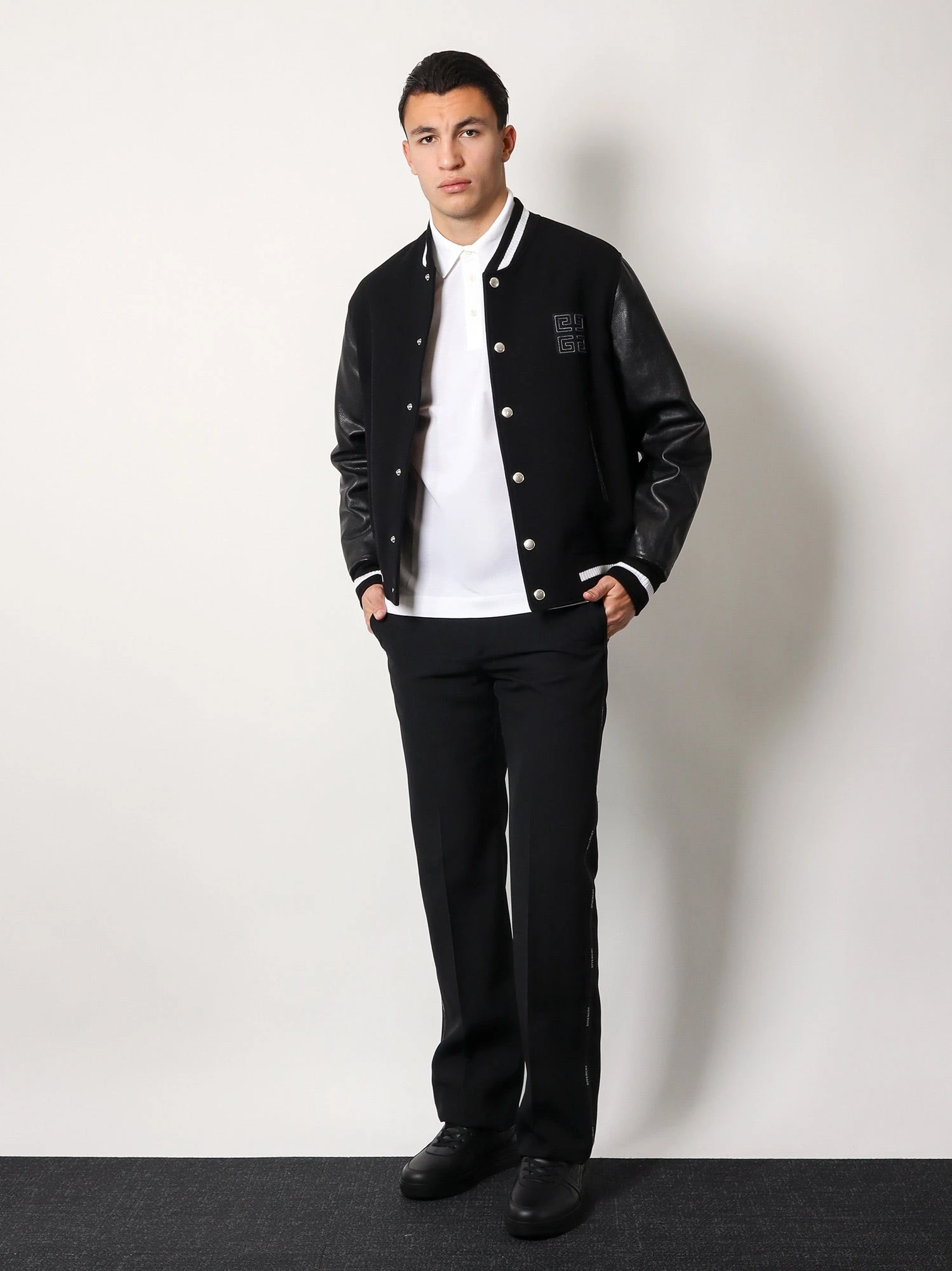 "SLOGAN" SWEATSHIRT.webp