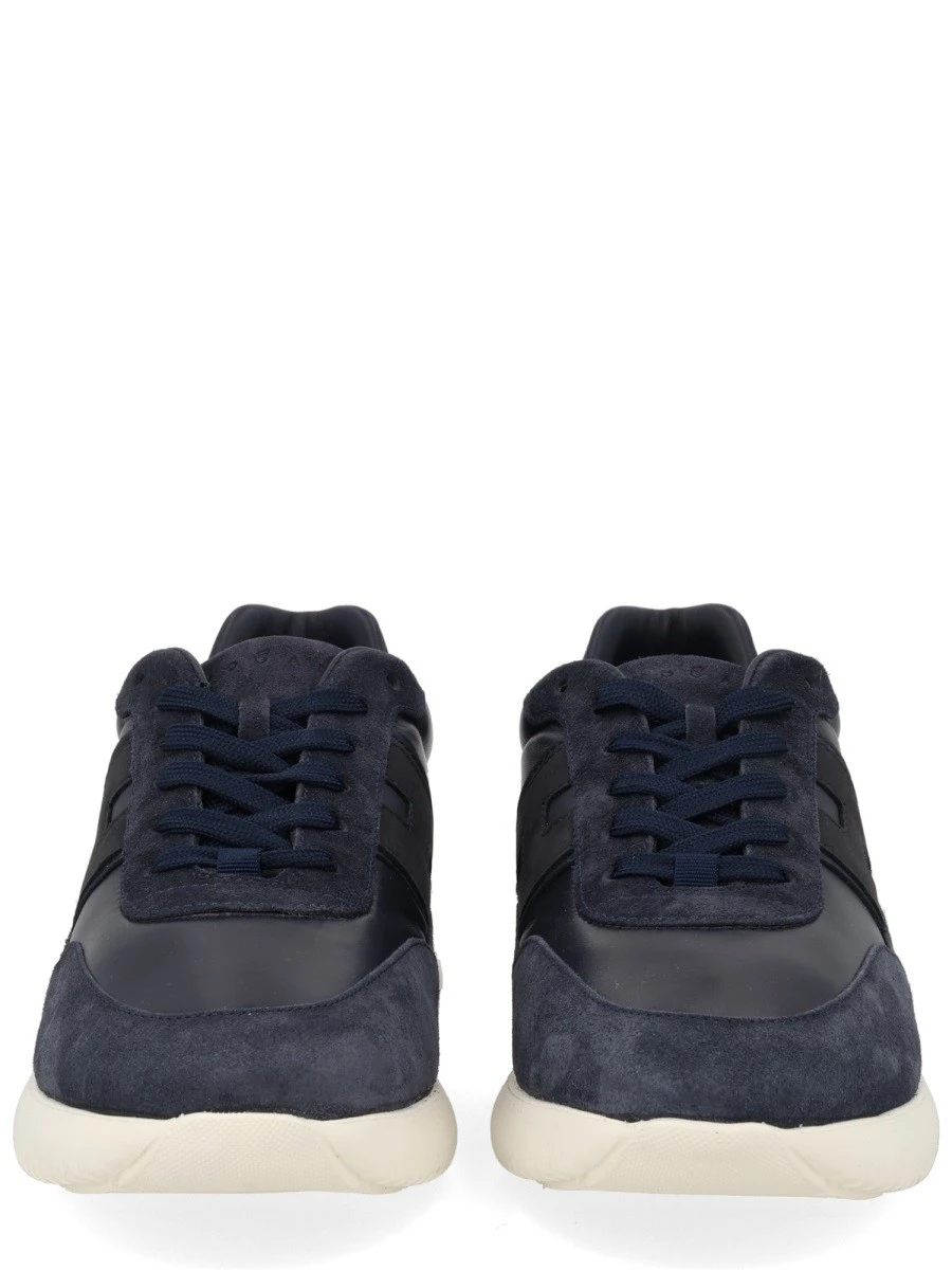 SUEDE SNEAKER.webp