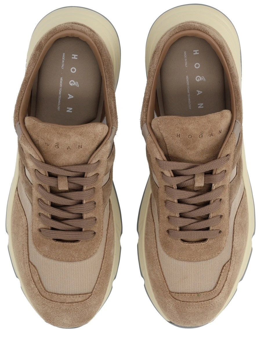 "HYPERLIGHT" SNEAKER.webp