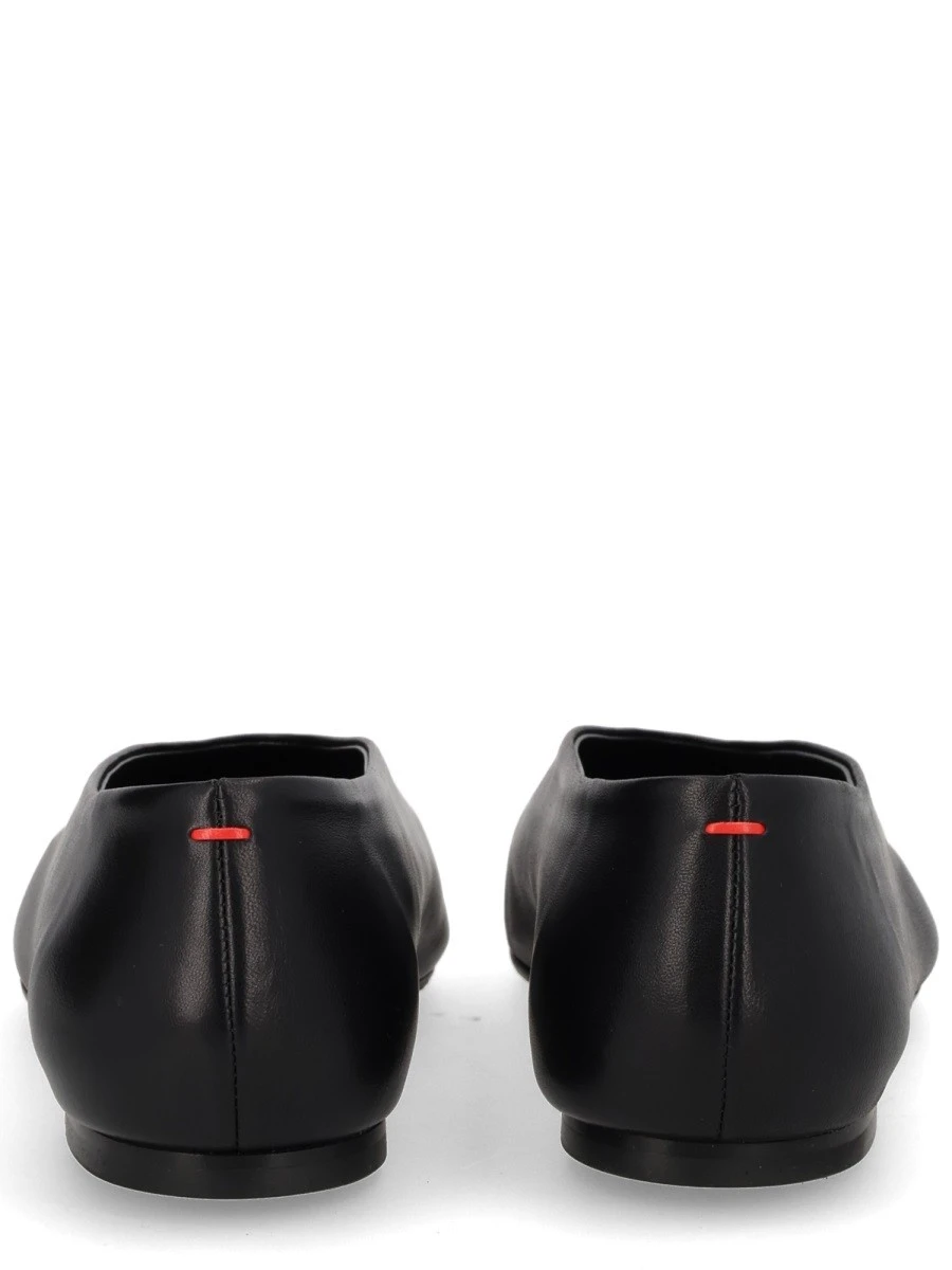 DANCER "KIRSTEN".webp