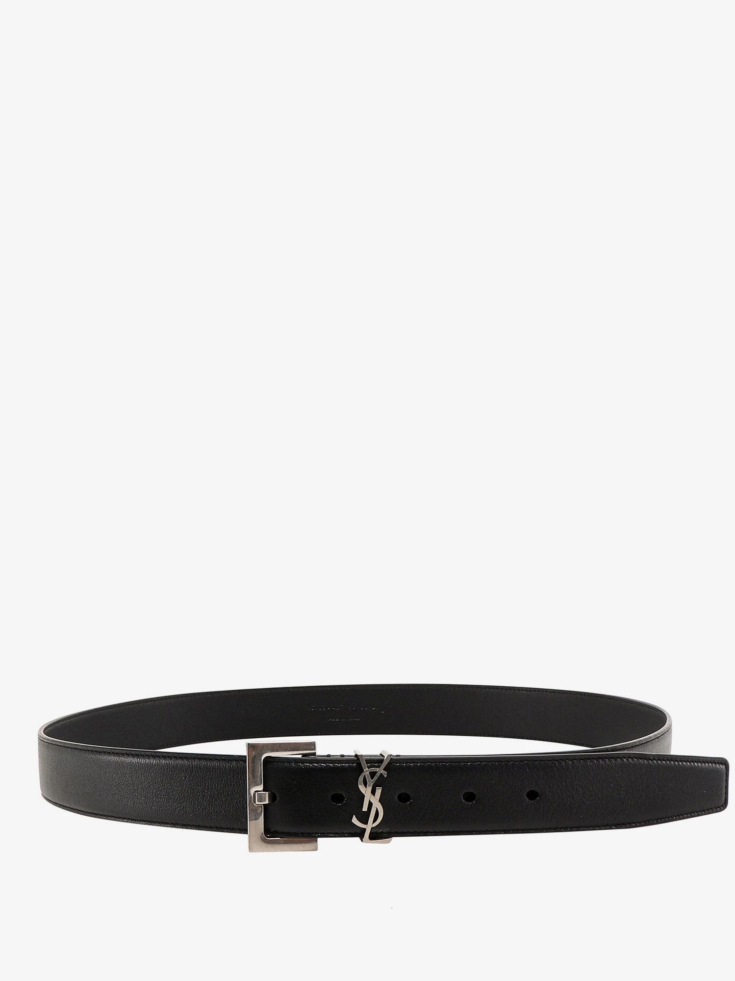 Leather belt.webp