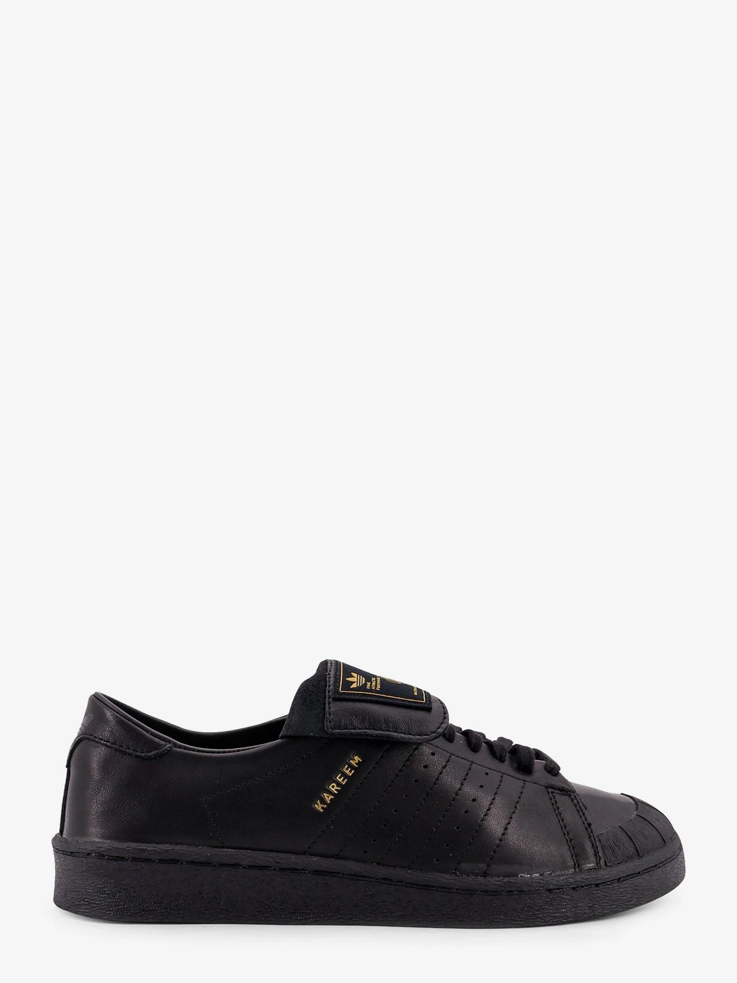 Leather sneakers.webp