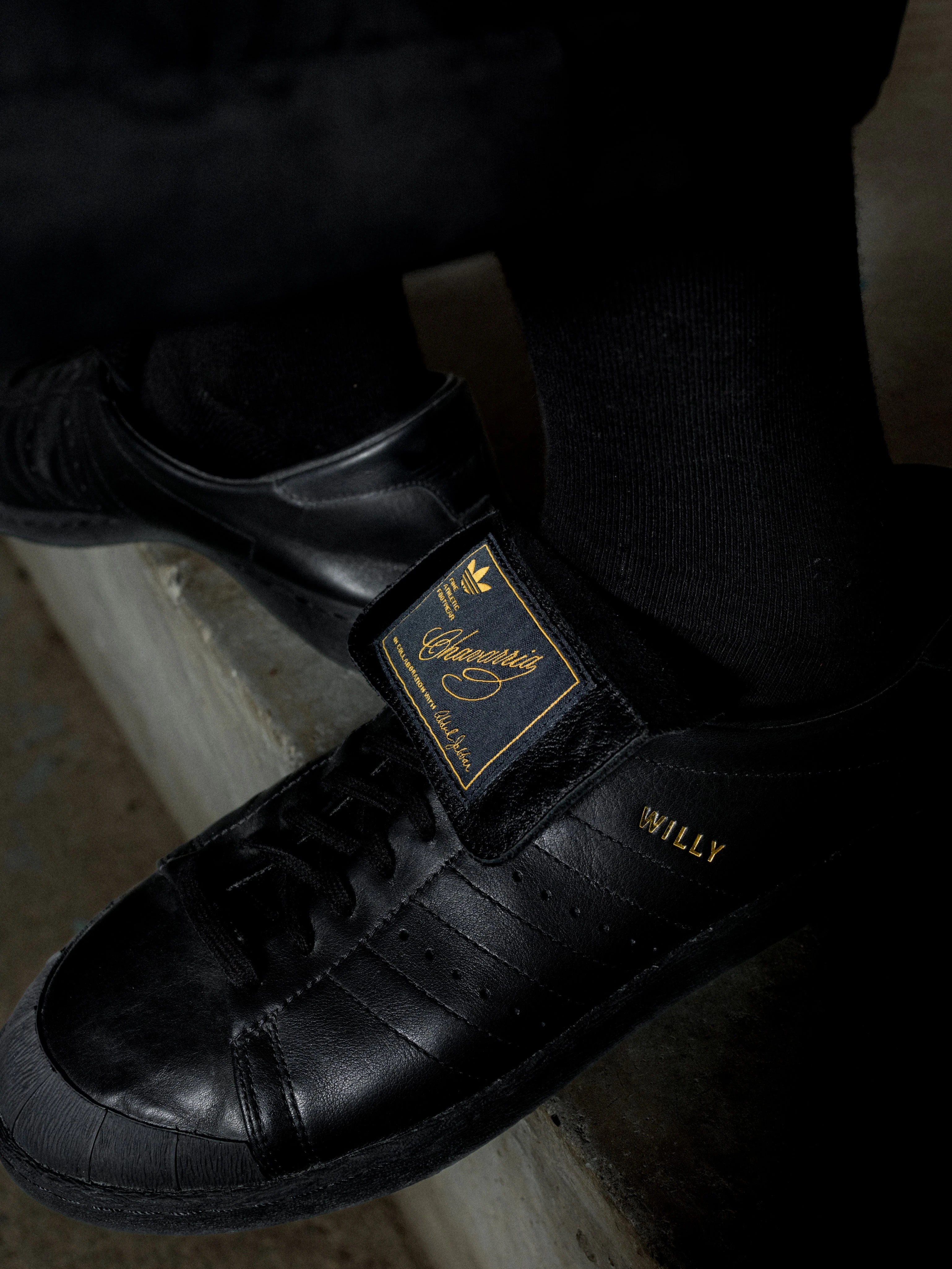 Leather sneakers.webp