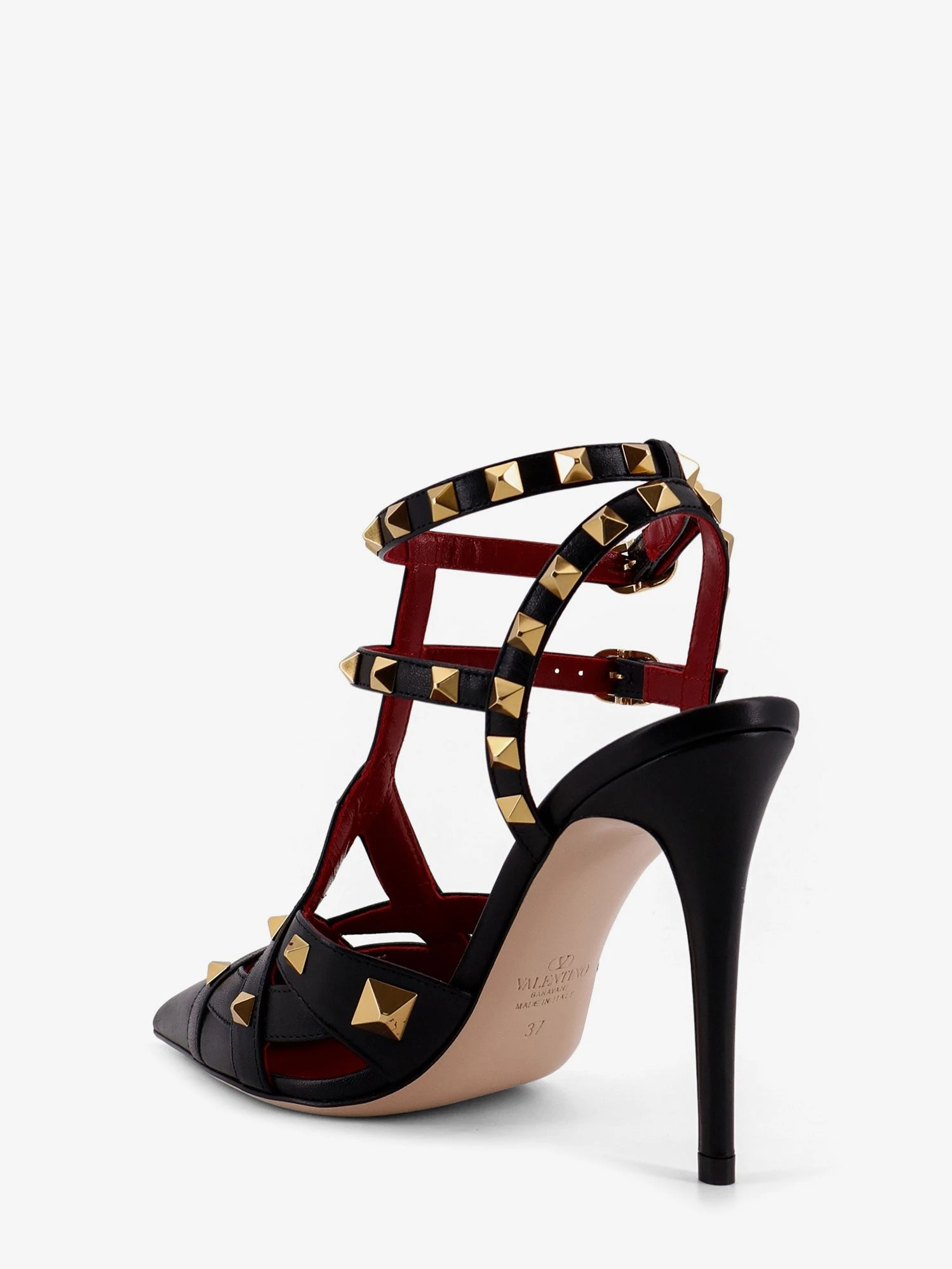 Studdy leather pumps with iconic studs.webp