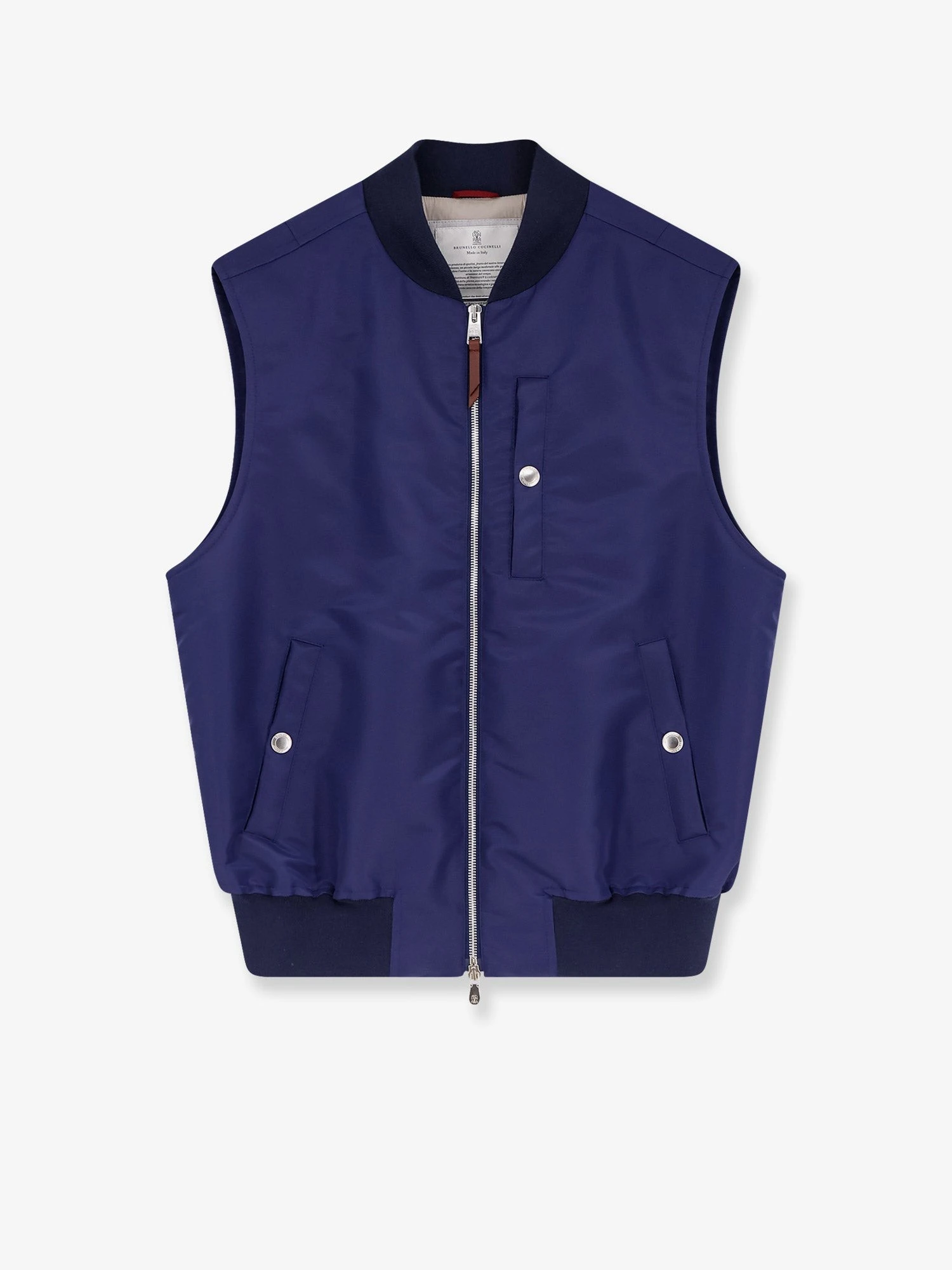 Water-repellent nylon sleeveless jacket.webp
