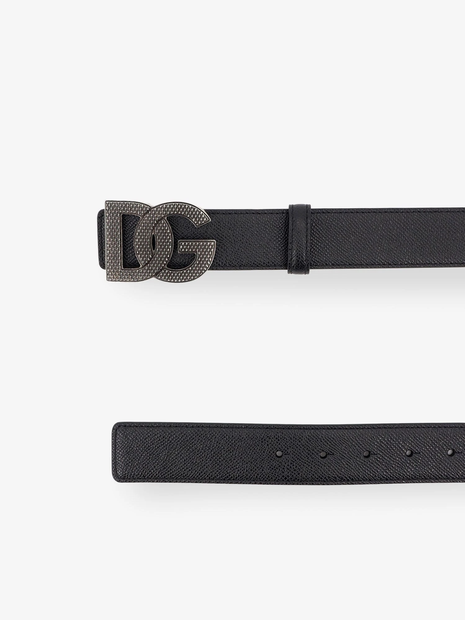 Leather belt.webp