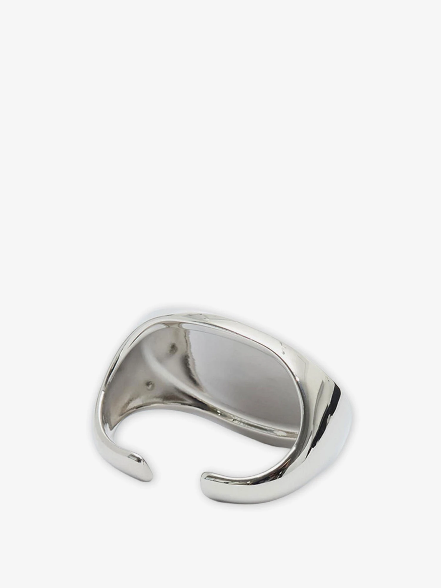 Metal ring.webp