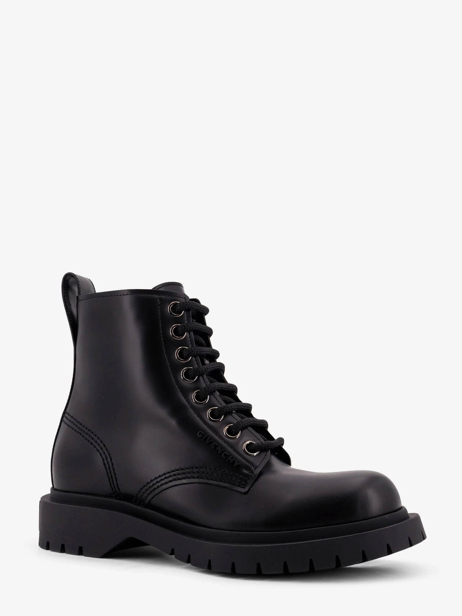 Leather ankle boots.webp