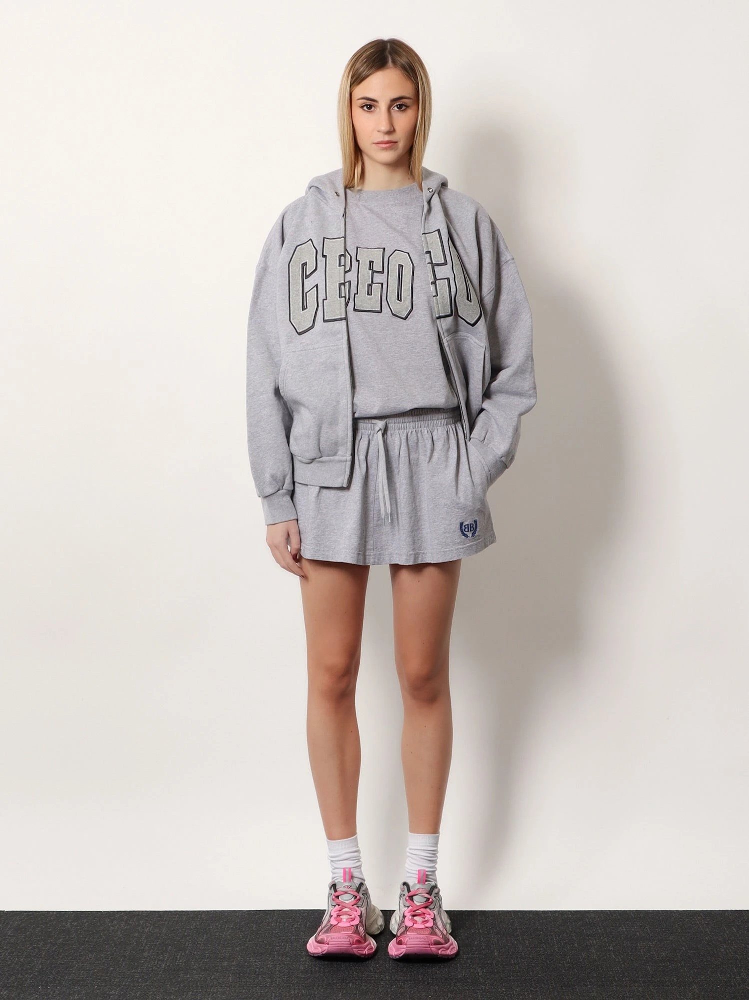 Cotton miniskirt.webp