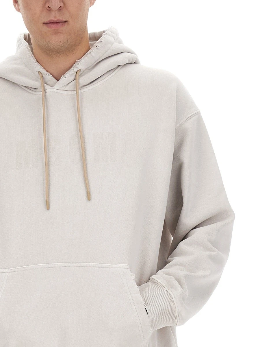 HOODIE.webp